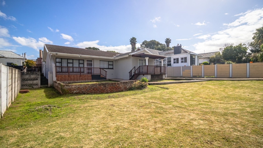 3 Bedroom Property for Sale in Cambridge Eastern Cape